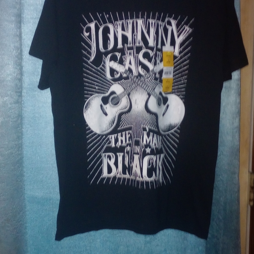 NWT (Large) JOHNNY CASH Man In Black Tee - Picture 2 of 4